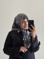 روسری ابریشم وارداتی دور ریش - Image 2
